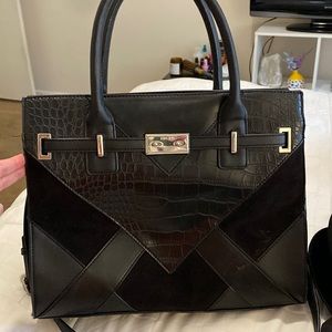 Black Nine West handbag-with a crossbody strap